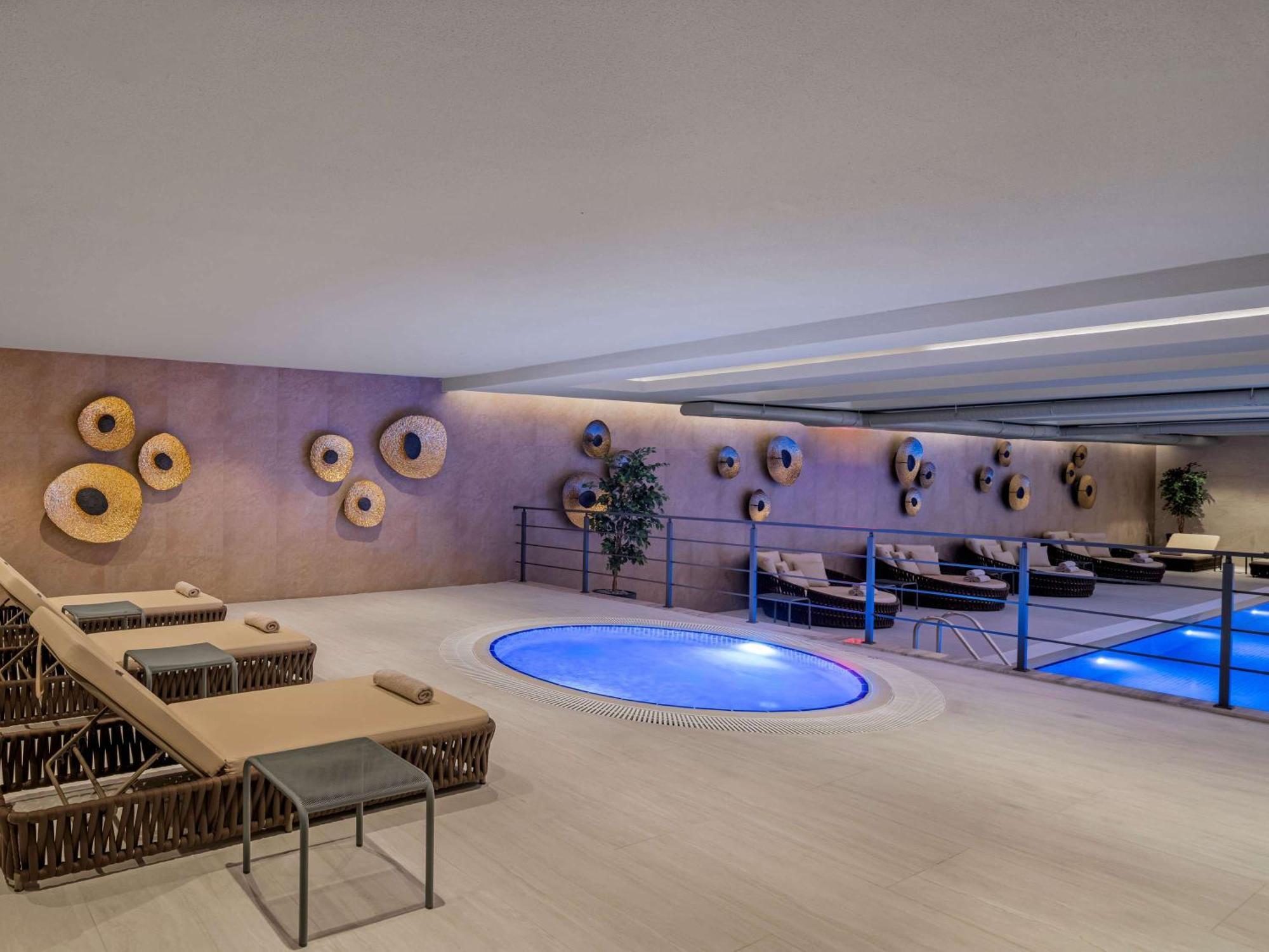 Hotel Moevenpick Living Istanbul Saklivadi Exterior foto
