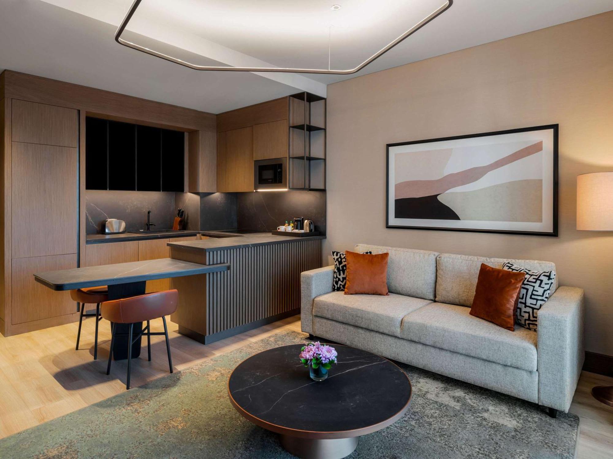 Hotel Moevenpick Living Istanbul Saklivadi Exterior foto
